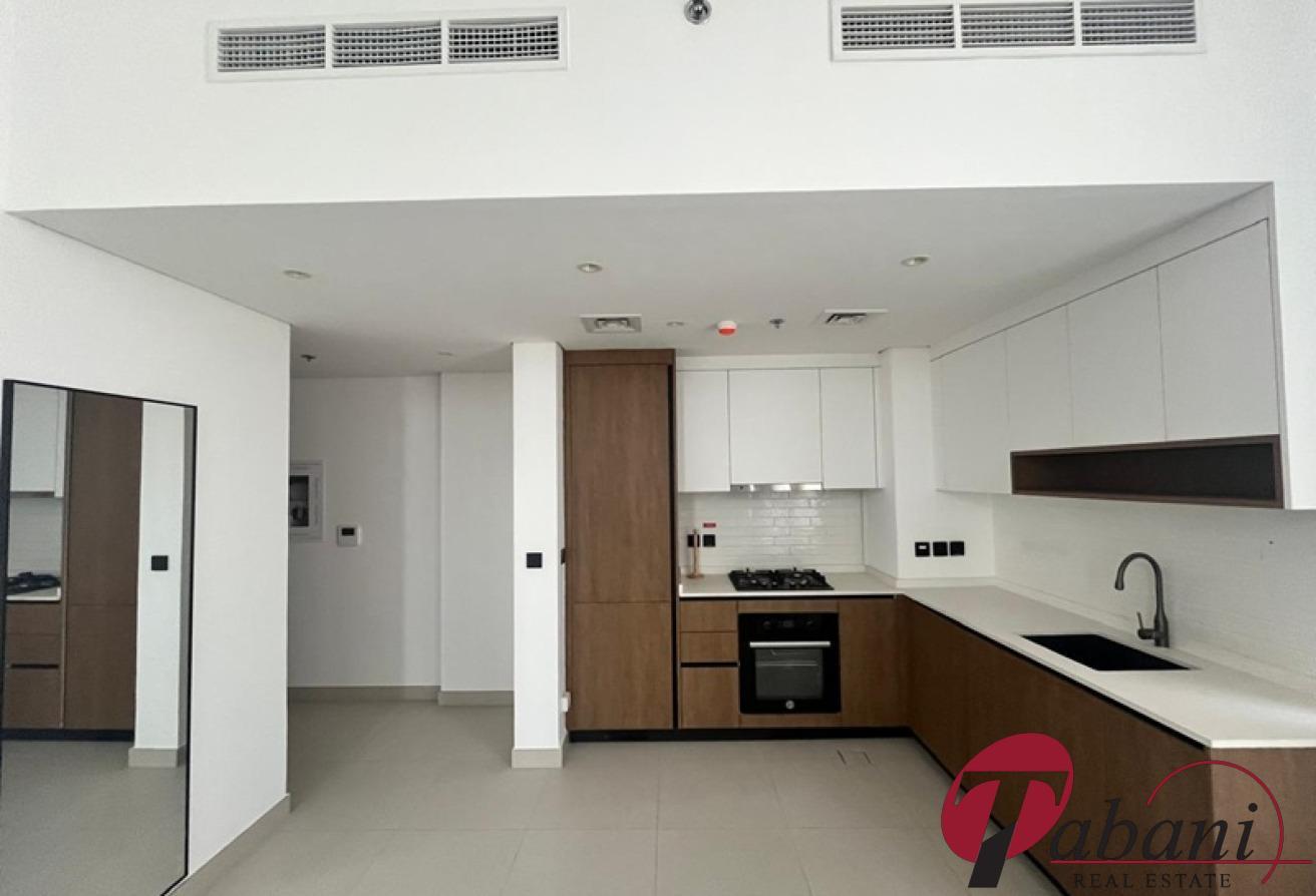 Elegant Furnished |1-Bedroom |Kitchen Equipped photo 5