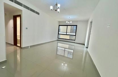 Apartment - 3 Bedrooms - 3 Bathrooms for rent in Al Warqa'a 1 - Al Warqa'a - Dubai