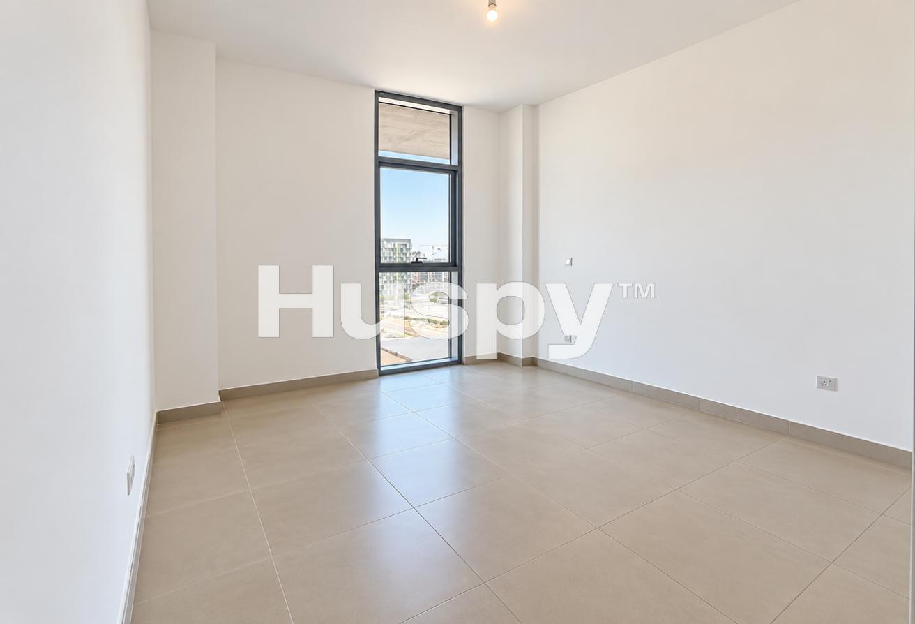 Vacant | Open View | High Floor photo 7