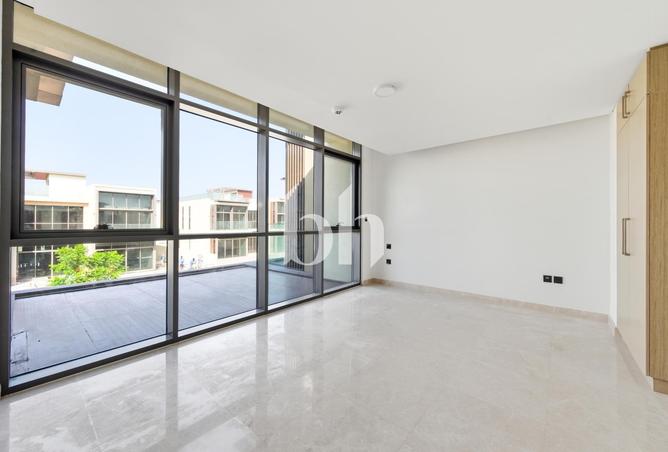 53572312 - صورة العقار 2