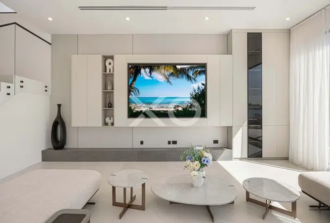 128808305 - Property Image 3