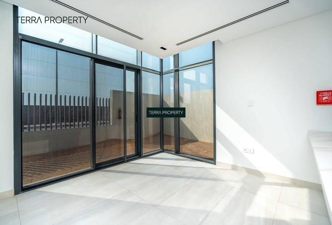 110960024 - Property Image 3
