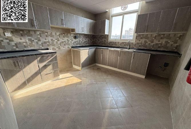 64042229 - Property Image 3