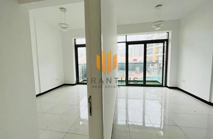 Apartment - 1 Bedroom - 2 Bathrooms for sale in Crystal Residence - District 11 - Jumeirah Village Circle - Dubai