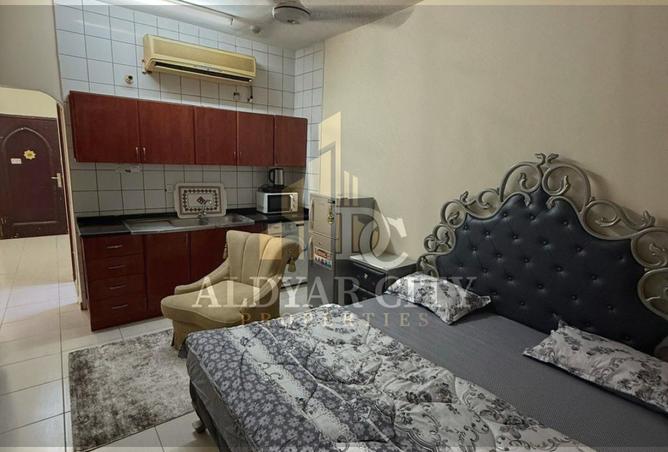 74233933 - Property Image 2