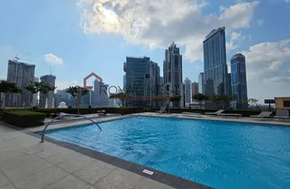 شقة - 2 غرف نوم - 2 حمامات للايجار في برج التاج - وسط مدينة دبي - دبي