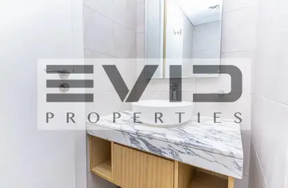 Apartment - 1 Bedroom - 2 Bathrooms for sale in Safa Two - Business Bay - Dubai