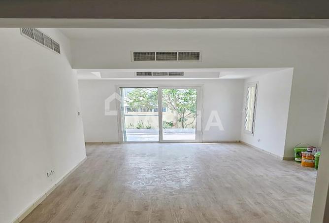 53577307 - Property Image 2