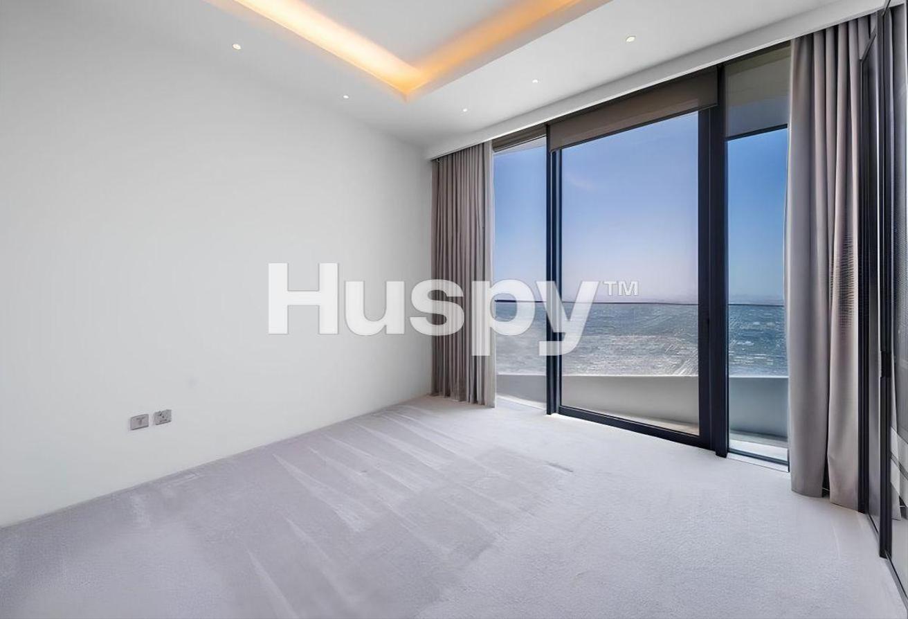 Upgraded Duplex | High Floor | Full Sea View photo 9