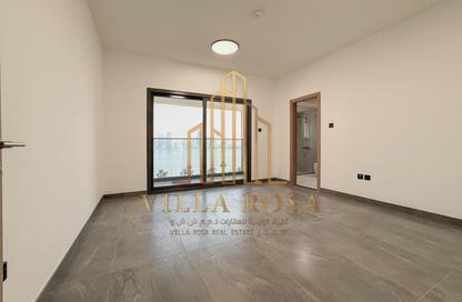 Apartment - 4 Bedrooms - 6 Bathrooms for rent in Riviera Tower - Al Majaz 3 - Al Majaz - Sharjah Apartment - 4 Bedrooms - 6 Bathrooms for rent in Riviera Tower - Al Majaz 3 - Al Majaz - Sharjah