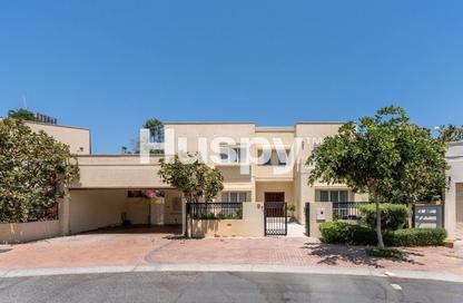 Villa - 6 Bedrooms - 7 Bathrooms for sale in Meadows 4 - Meadows - Dubai