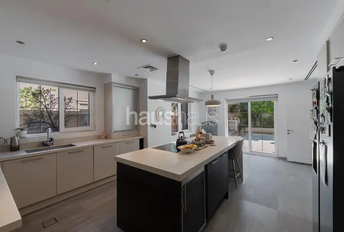 105107603 - Property Image 3