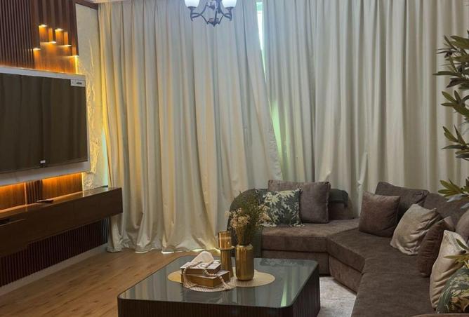 84066153 - Property Main Image