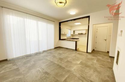 Townhouse - 3 Bedrooms - 4 Bathrooms for rent in Khuzam - Ras Al Khaimah
