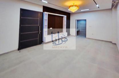 Villa - 5 Bedrooms - 6 Bathrooms for sale in Al Yasmeen 1 - Al Yasmeen - Ajman