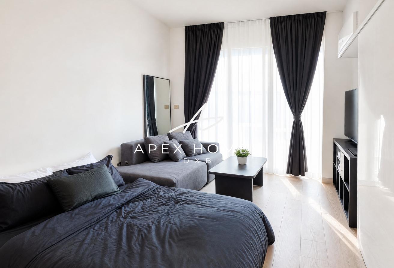 Amazing Location | White Goods | Unfurnished photo 4