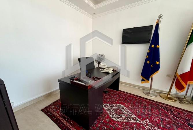 78996011 - Property Image 3