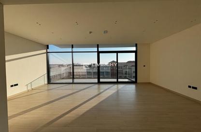 Office Space - Studio for rent in Binghatti Emerald - District 15 - Jumeirah Village Circle - Dubai