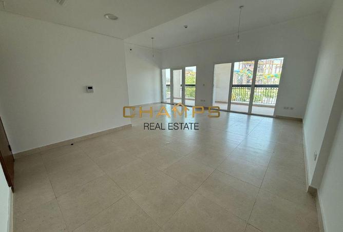 104669082 - Property Image 2
