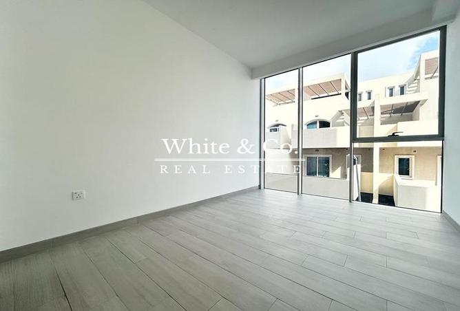 54929941 - Property Image 2