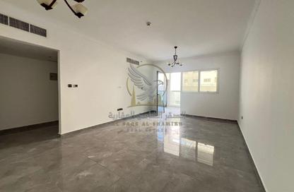 Apartment - 1 - 2 for rent in Al Majaz 2 - Al Majaz - Sharjah Apartment - 1 - 2 for rent in Al Majaz 2 - Al Majaz - Sharjah