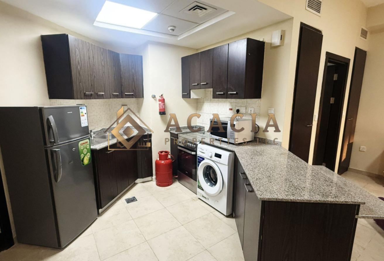 Fully Furnished I V-Shape Studio I 12 Cheques photo 4