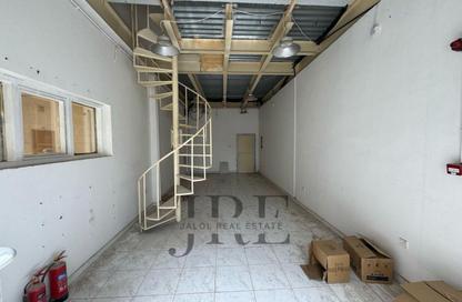 Warehouse - Studio - 1 Bathroom for rent in Al Sajaa Industrial - Al Sajaa - Sharjah