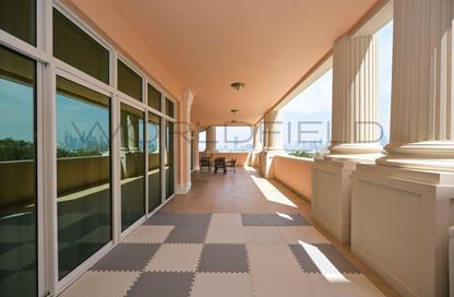 Apartment - 3 Bedrooms - 4 Bathrooms for sale in Kempinski Palm Residence - The Crescent - Palm Jumeirah - Dubai