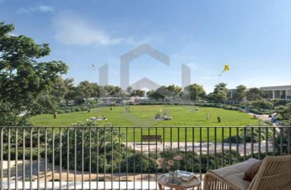 Villa - 4 - 5 for sale in Greenway 2 - Emaar South - Dubai South (Dubai World Central) - Dubai Villa - 4 - 5 for sale in Greenway 2 - Emaar South - Dubai South (Dubai World Central) - Dubai