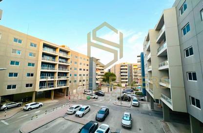 Apartment - 3 Bedrooms - 3 Bathrooms for sale in Tower 18 - Al Reef Downtown - Al Reef - Abu Dhabi