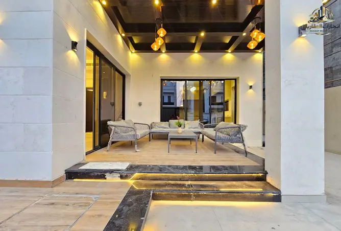 152403775 - Property Image 3