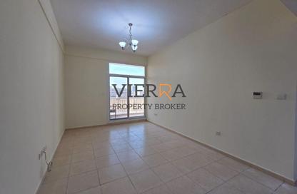 Apartment - 1 Bedroom - 1 Bathroom for sale in Mazaya 24 - Queue Point - Liwan - Dubai Land - Dubai