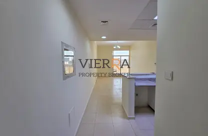 Apartment - 1 Bedroom - 1 Bathroom for sale in Mazaya 24 - Queue Point - Liwan - Dubai Land - Dubai