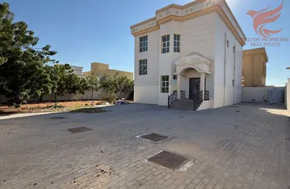 Villa - 4 Bedrooms - 6 Bathrooms for rent in Al Dhait South - Al Dhait - Ras Al Khaimah