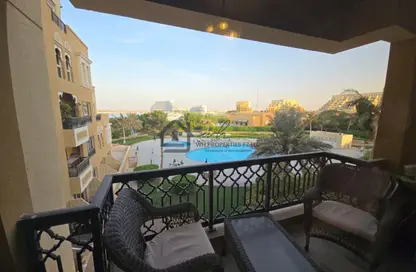 شقة - 1 حمام للايجار في فيروز - باب البحر - جزيرة المرجان - رأس الخيمة