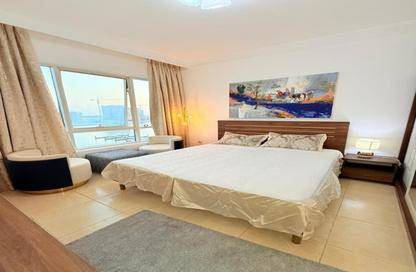 Apartment - 2 Bedrooms - 2 Bathrooms for rent in Al Khan Corniche - Al Khan - Sharjah