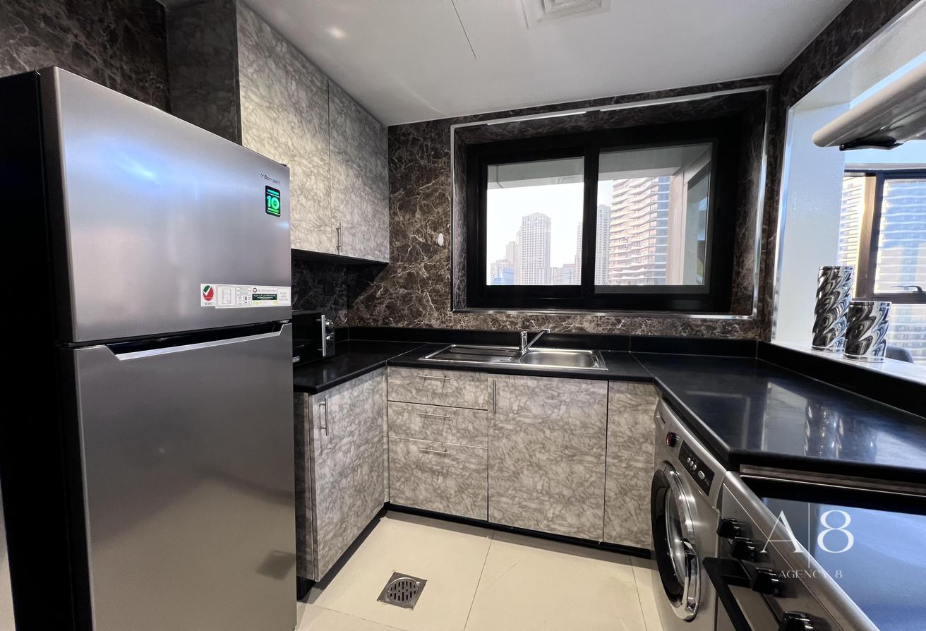 Marina Living | Water View | Fully Upgraded photo 9