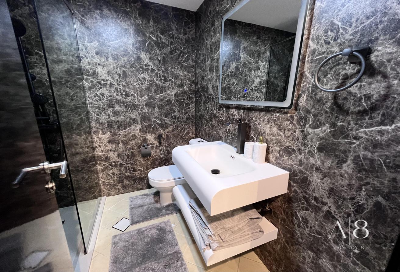Marina Living | Water View | Fully Upgraded photo 10