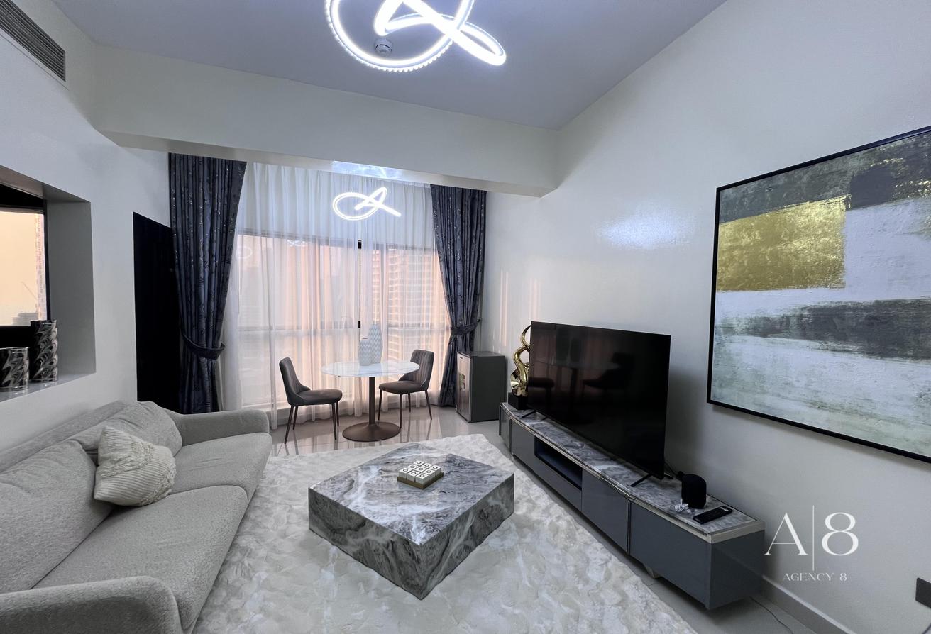 Marina Living | Water View | Fully Upgraded photo 5