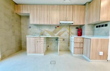 Apartment - 1 Bedroom - 2 Bathrooms for rent in Jumeirah Garden City - Al Satwa - Dubai