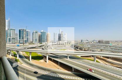 Apartment - 1 Bedroom - 1 Bathroom for sale in Manchester Tower - Dubai Marina - Dubai