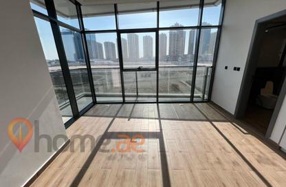 Apartment - 2 Bedrooms - 3 Bathrooms for rent in V2 - Dubai Sports City - Dubai