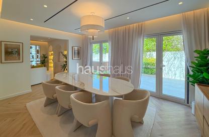 Villa - 4 Bedrooms - 4 Bathrooms for rent in Meadows 9 - Meadows - Dubai