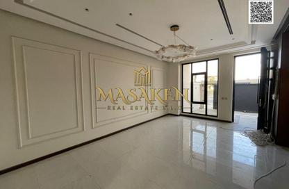 Villa - 5 Bedrooms - 7 Bathrooms for sale in Al Yasmeen 1 - Al Yasmeen - Ajman