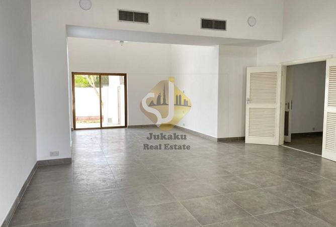 96948325 - Property Image 2