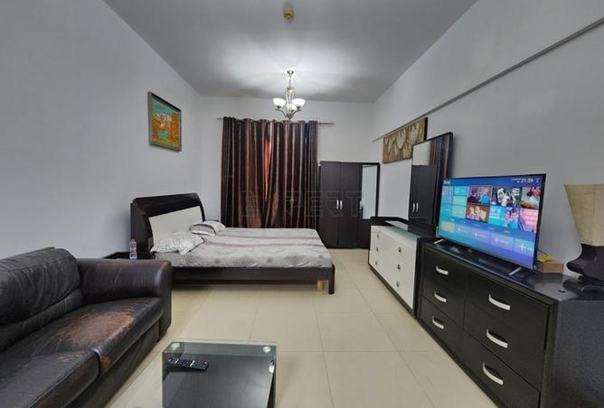 90933108 - Property Main Image