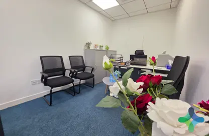 Office Space - Studio - 4 Bathrooms for rent in Twin Tower - Baniyas Road - Deira - Dubai