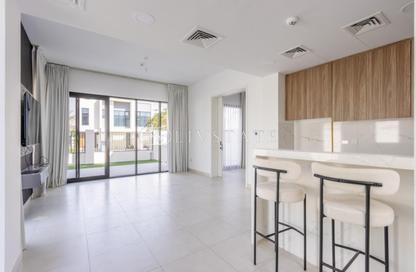 Villa - 4 Bedrooms - 5 Bathrooms for rent in Shams Townhouses - Town Square - Dubai