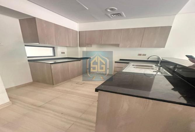 76967035 - Property Image 3