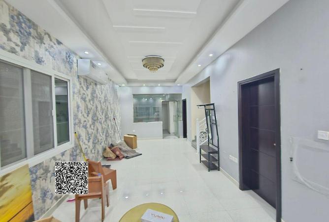 105132038 - Property Image 2